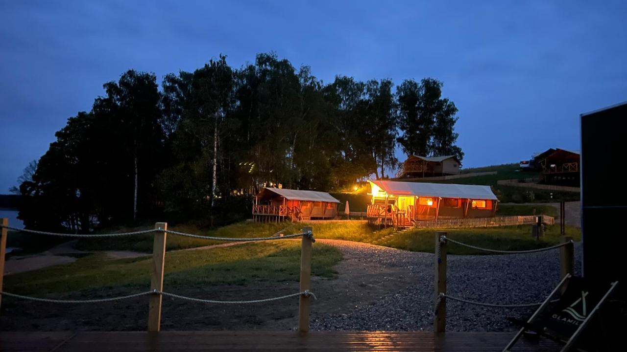 Wioska Wakacyjna Glamila Hotel Sterławki Wielkie Exterior foto