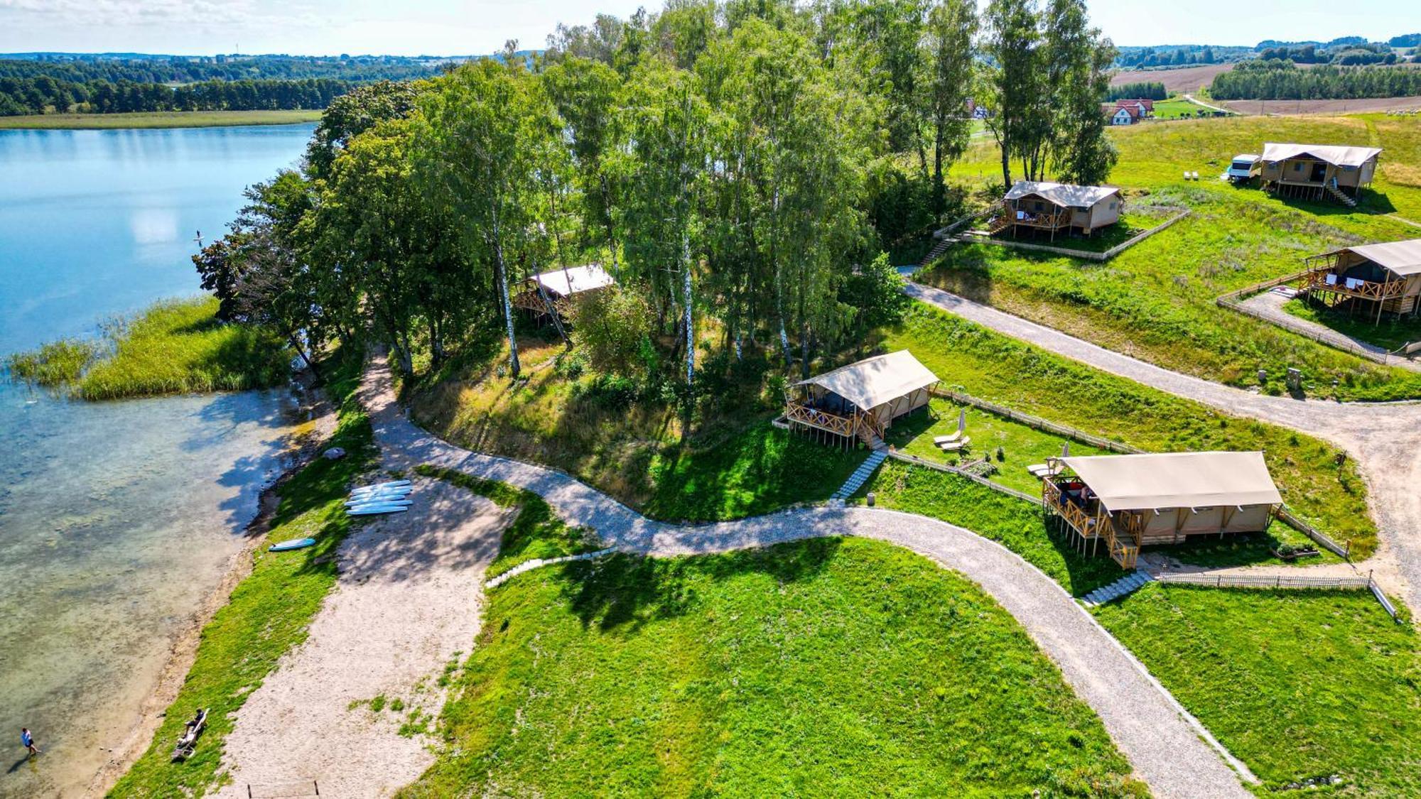 Wioska Wakacyjna Glamila Hotel Sterławki Wielkie Exterior foto